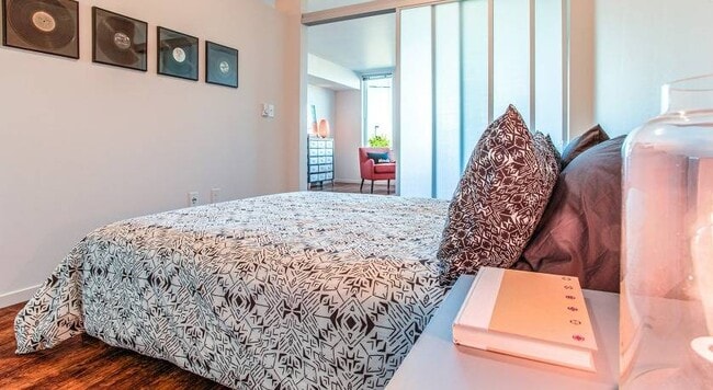 Photo - Janus Apartments