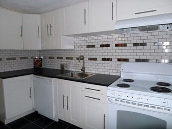 Building Photo - 773 Massachusetts Ave Unit B7