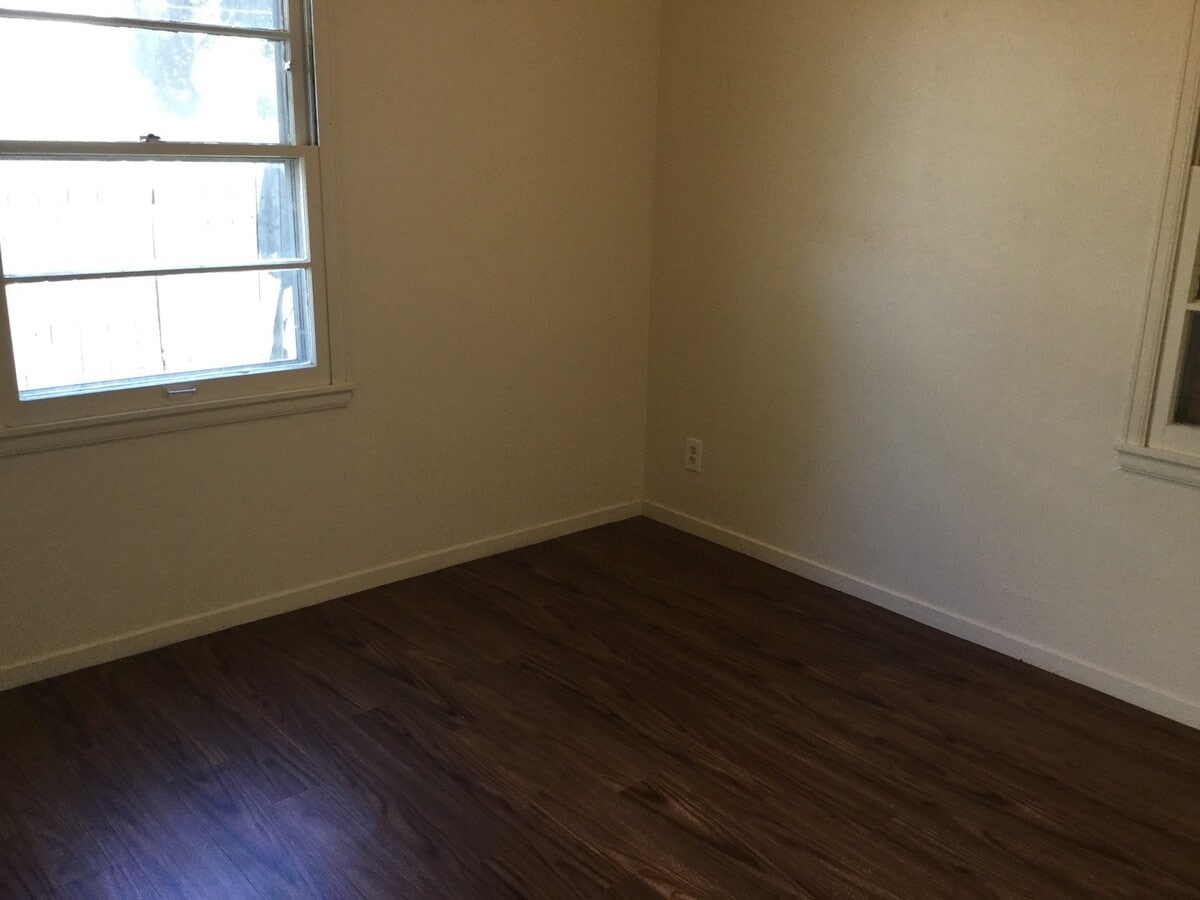 Photo - Comfortable 3 BR Single Family Home