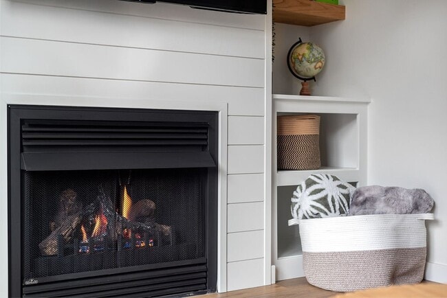 Photo - 5205 SE Boise St