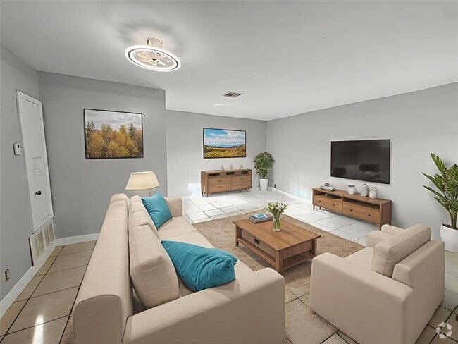 Building Photo - 5819 NW 17th Pl Unit 16 Rental
