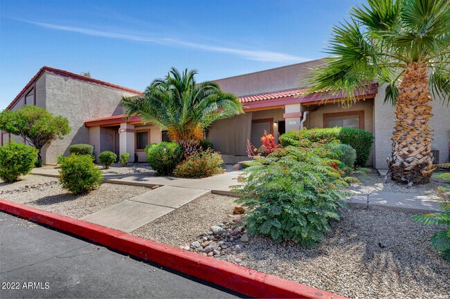 Building Photo - 1440 N Idaho Rd Unit 1035