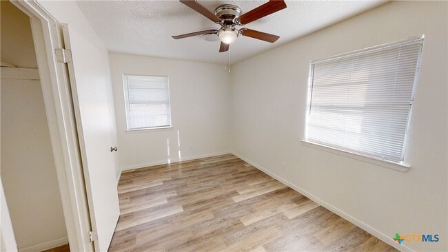 Photo - 1505 Daude Ave