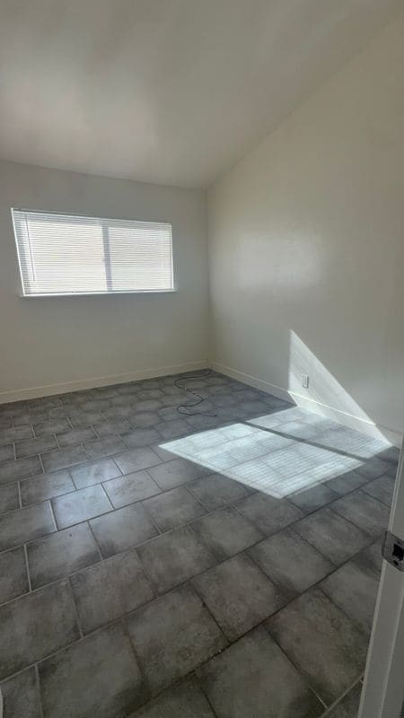 Photo - 2558 Cortez St