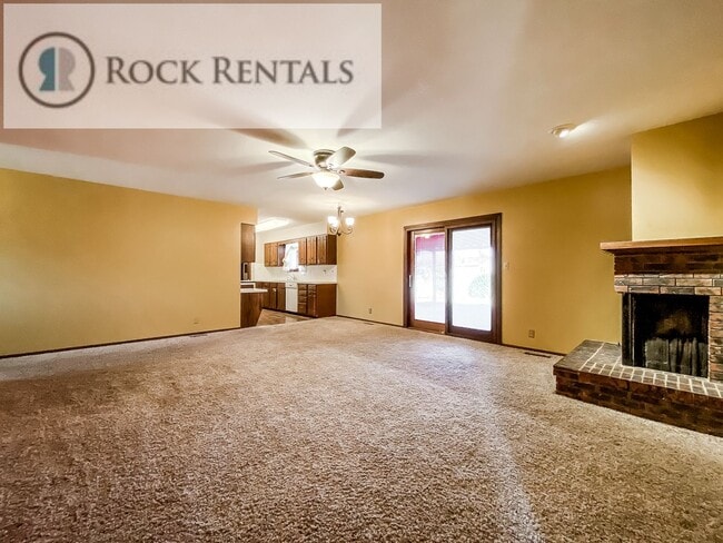 Photo - Beautiful 3 Bed 2 Bath Home with Two Car Garage