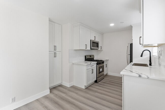 Seaview Terrace Apartment Homes