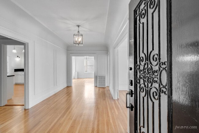 Photo - 1353 Filbert St