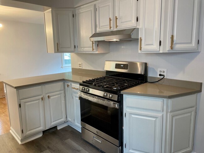 Photo - 1122 N Harlem Ave