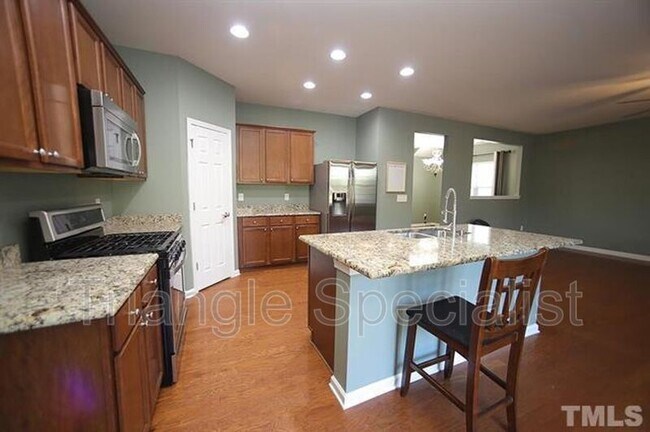 Photo - 8003 McKee Dr