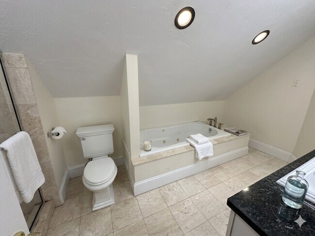 Photo - 207 Boston Ave Unit 1