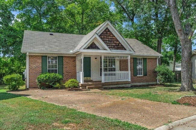 Photo - FOR RENT in Goodlettsville - Beautiful Renovation!