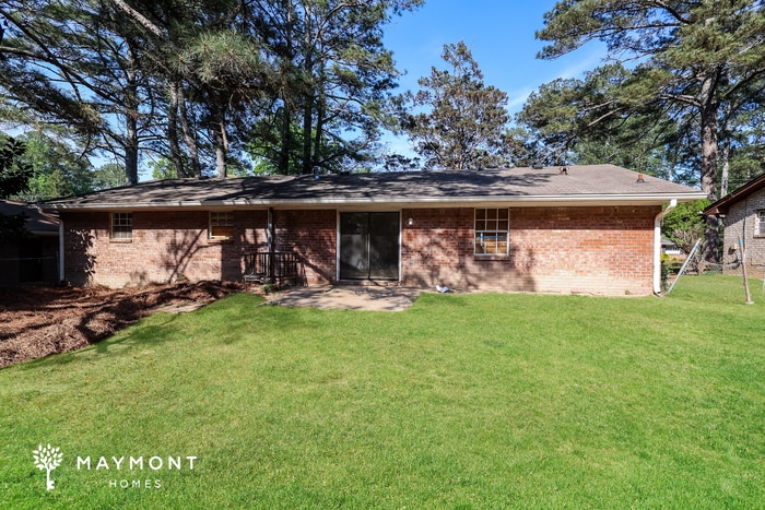 Photo - 6445 Connell Rd