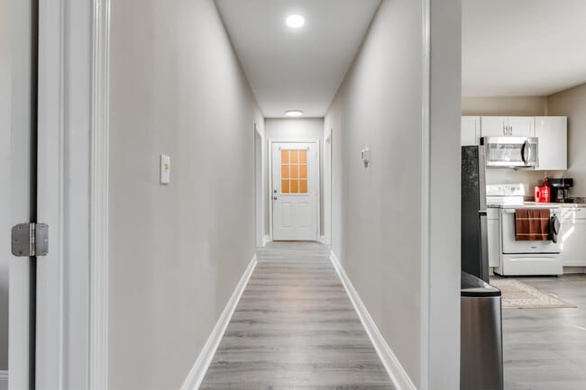 Photo - 407 N 3 1/2 Ave