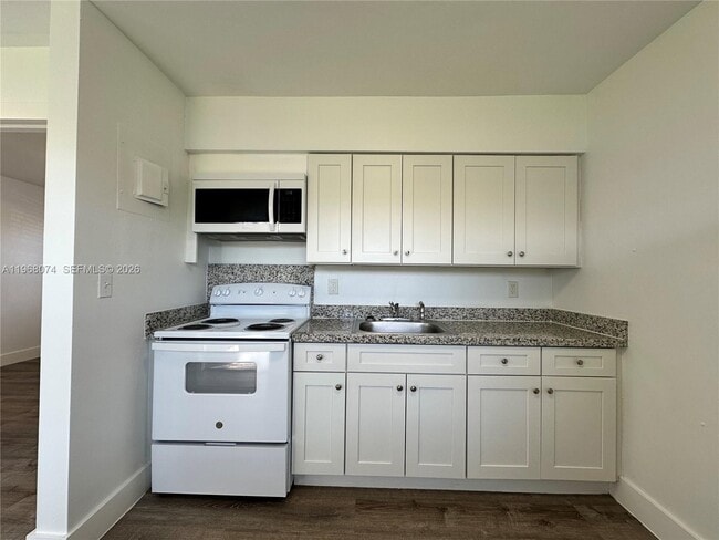 Photo - 2309 Madison St Unit 2