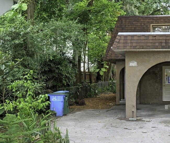 Building Photo - Spacious 2/2 Maitland Townhome with large ...