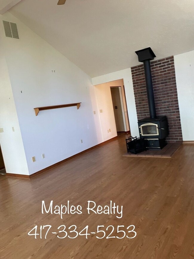 Photo - NEW LISTING - 3 bedroom, 2.5 bath in Ridgedale, MO near Big Cedar Lodge