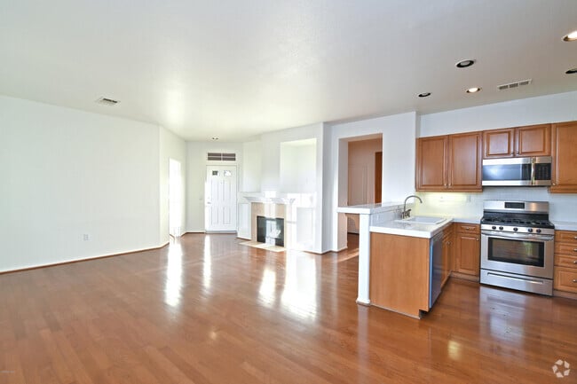 Building Photo - 17977 Lost Canyon Rd Rental