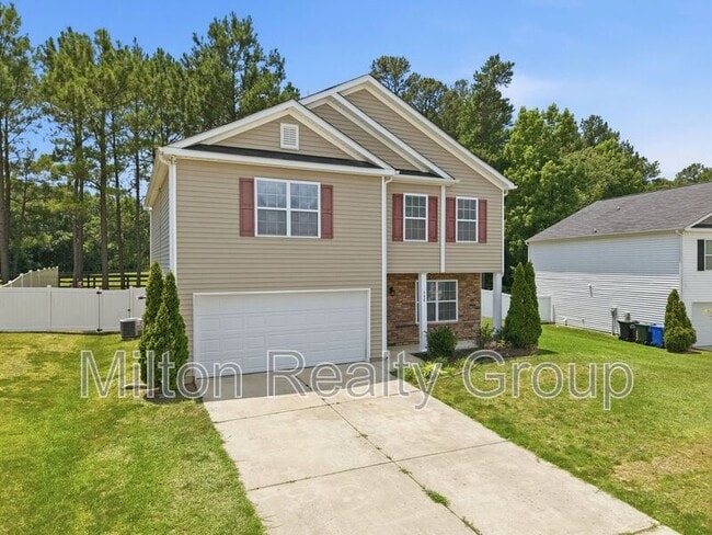 Photo - 448 Botanical Ct