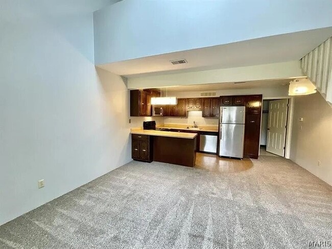 435 Ponderosa Ave