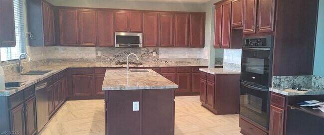 Photo - 30 Purple Lilly Ct