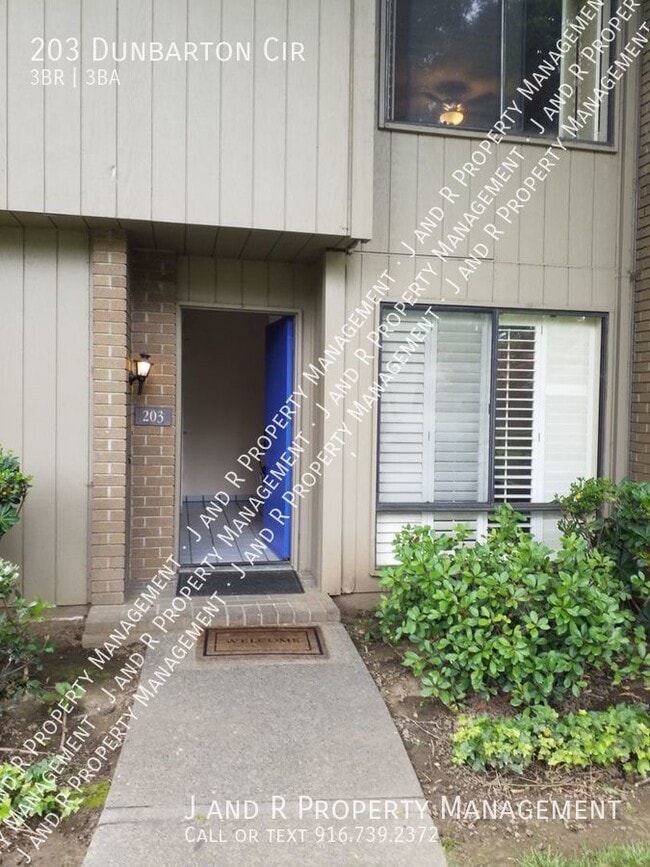 Photo - 203 Dunbarton Cir
