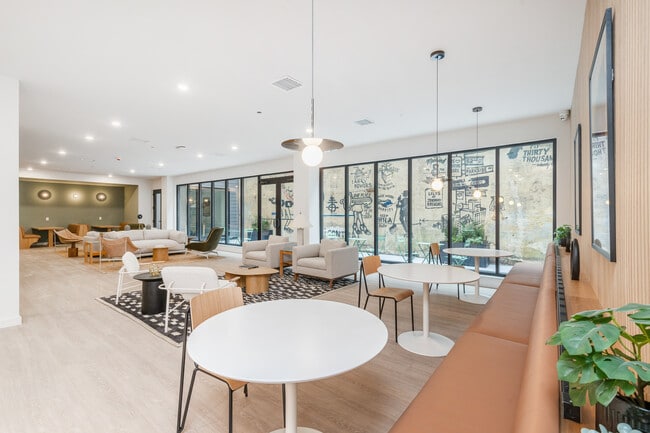 Co-Working Lobby