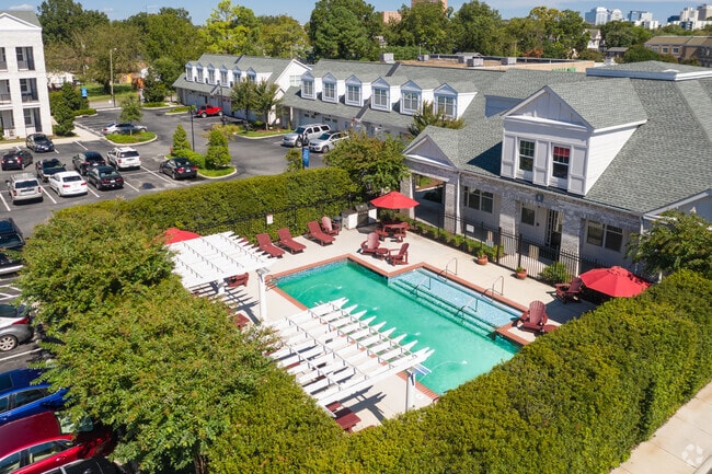 The Quarters At Park View