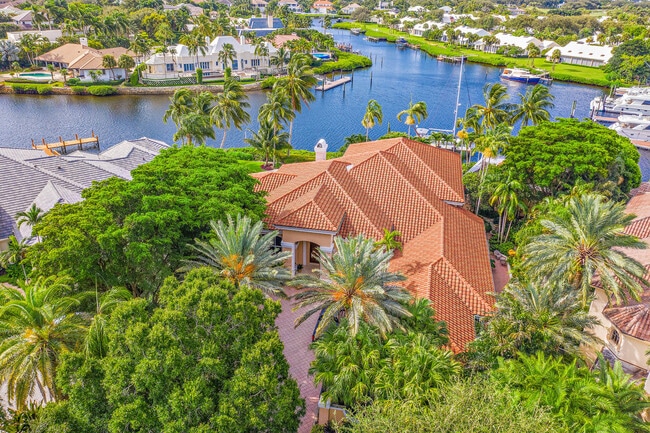 Photo - 197 Spyglass Ct House