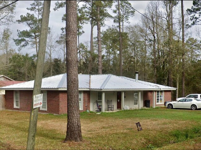 Photo - 58050 Churchill Rd