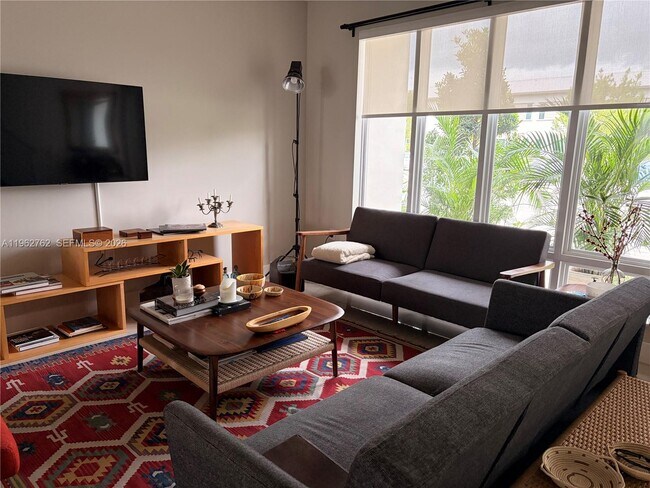 Photo - 10416 NW 66th St