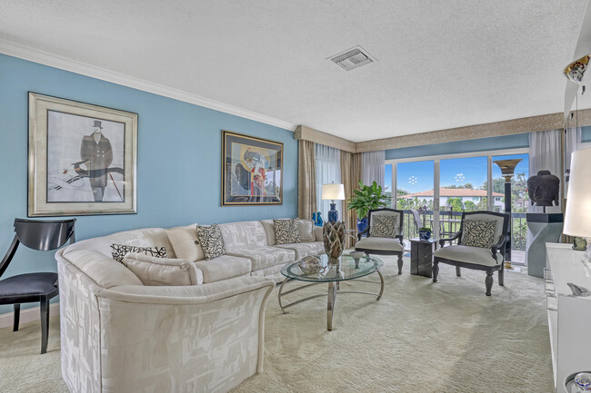 Photo - 13833 Royal Palm Ct Condo Unit B