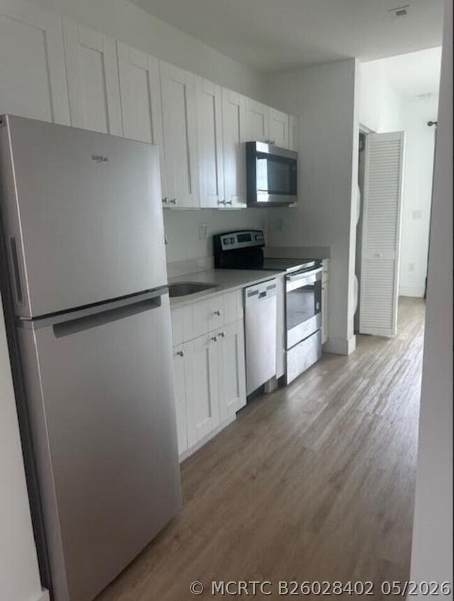 4100 SW 64th Ave Unit 313