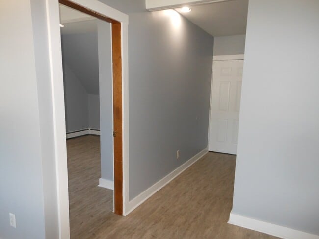 521 Main St Unit 04543
