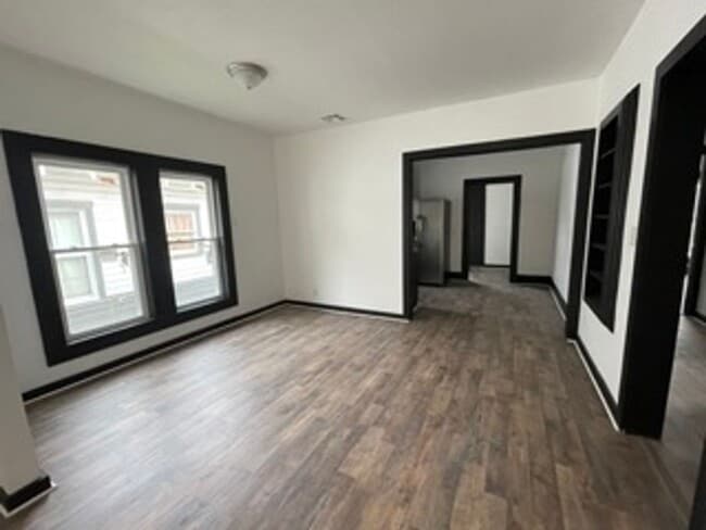 Photo - 3 bedroom newly remodeled