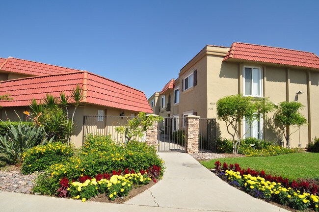 Crestview Apartments