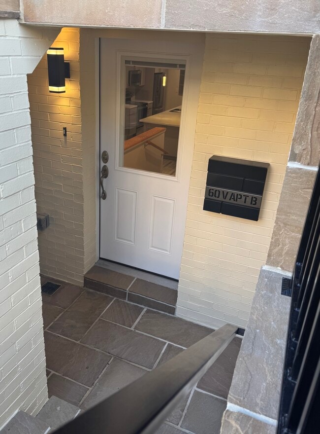 Photo - 60 V St NW Unit B