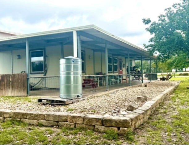 Photo - 6411 Junction Hwy