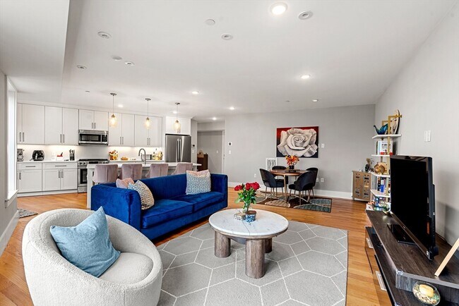 Photo - 150 Hancock St Unidad 102