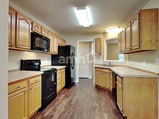 Photo - 166 Hunters Horn Ln