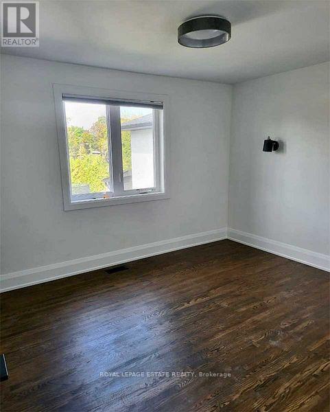 Photo - 149 Delta St