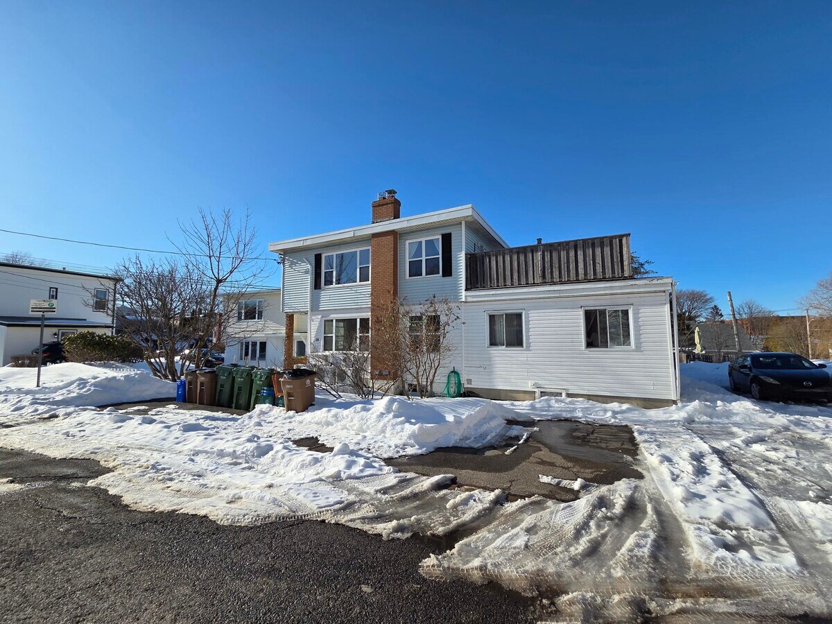 Photo - 19 Third St Unit 1