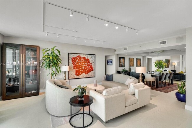 Photo - 1643 Brickell Ave Unit 1602