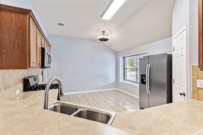 Photo - 4417 Bandice Ln