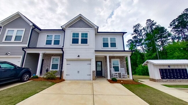 Building Photo - Well Kept Columbia County Rental