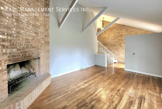 Photo - 706 Concord Ln Unidad 706