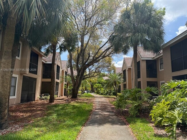 Photo - 15570 SW 105th Ln Unit 1718