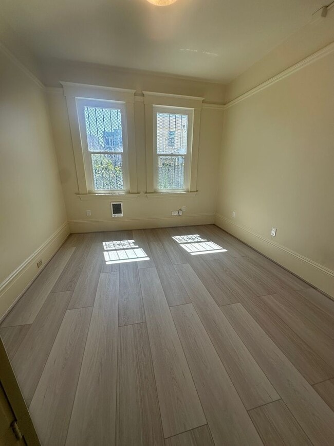Photo - 647-649 10th Avenue Unit 649-10th Avenue