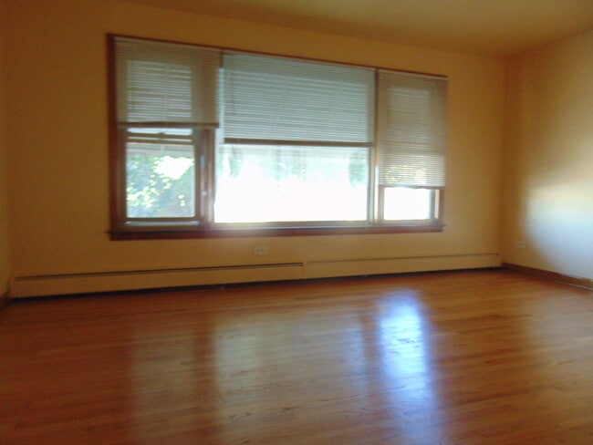 Photo - 2521 W 69th St Unit 2