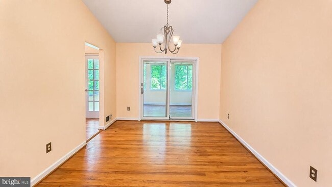Photo - 1615 Ladd St
