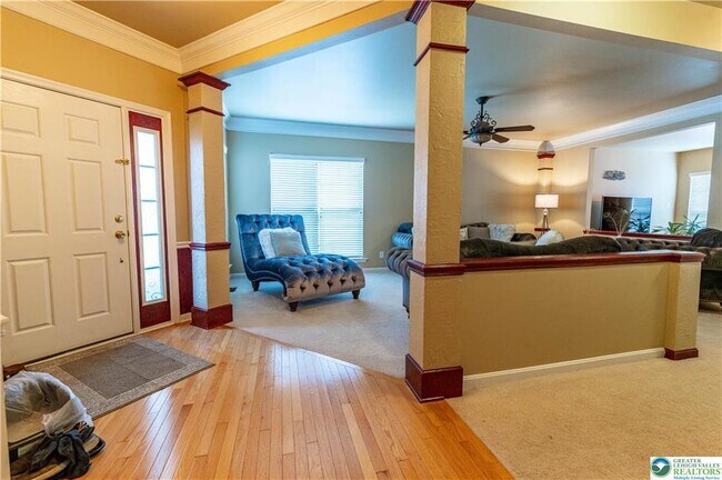 Photo - 1828 Majestic Dr